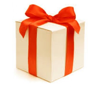 ПОДАРОК У КОШИКУ